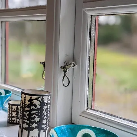 Gemuetliches Reetdachhaus Mit Kaminofen Vandrerhjem *