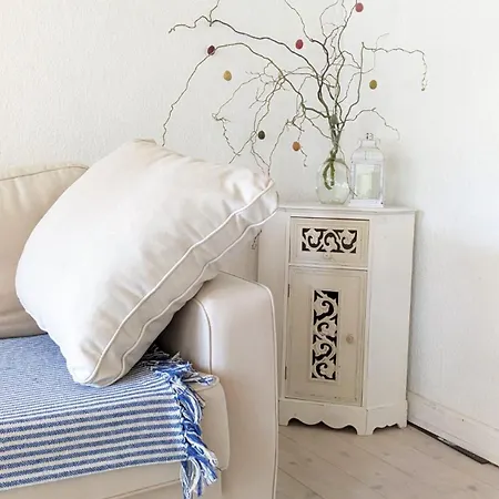 Хостел Gemuetliches Reetdachhaus Mit Kaminofen